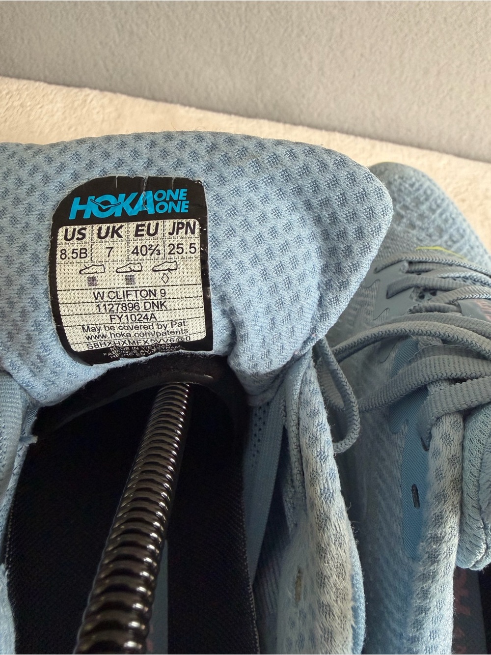 Hoka One One Clifton 9 1127896-DNK Athletic Sneaker Women's s8.5 Blue Knit Sport - Picture 2 of 10